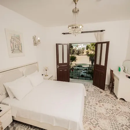 Homestay Taskonak & Restaurant